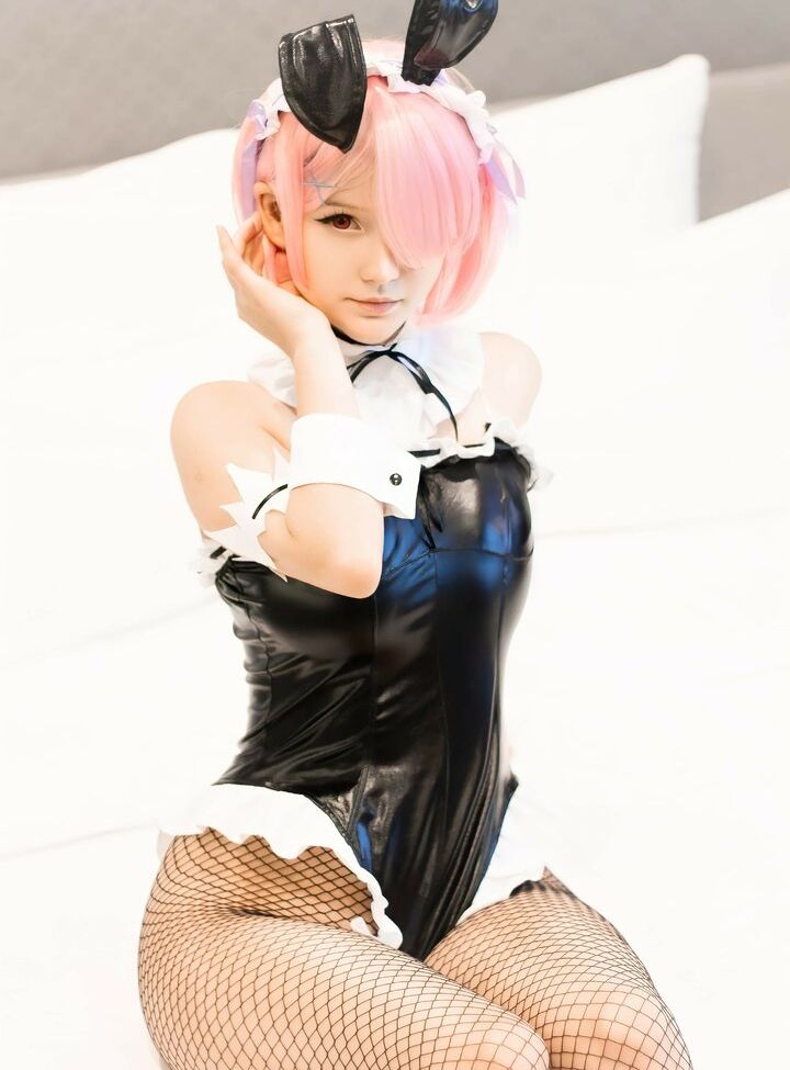 Lyvlas desnuda #107636933