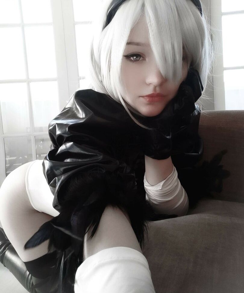 Lyvlas desnuda #107636986