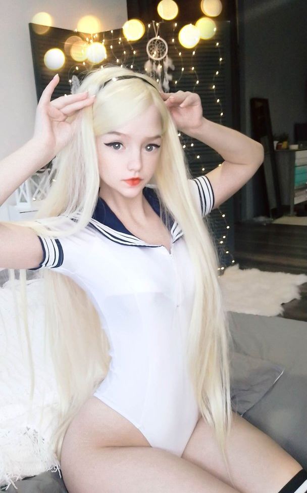 Lyvlas desnuda #107637779