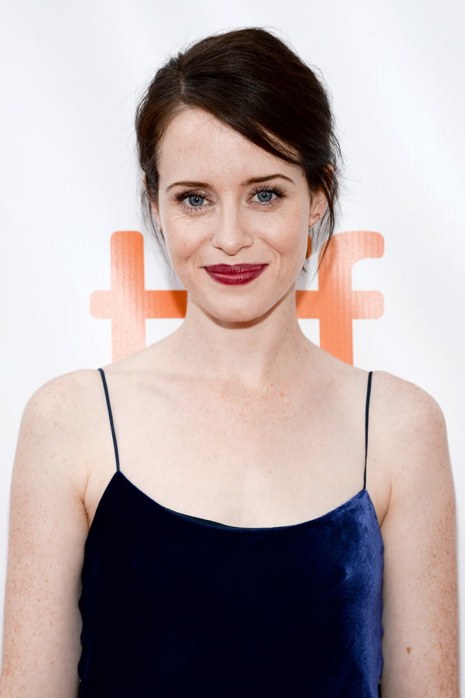 Claire foy
 #91026710