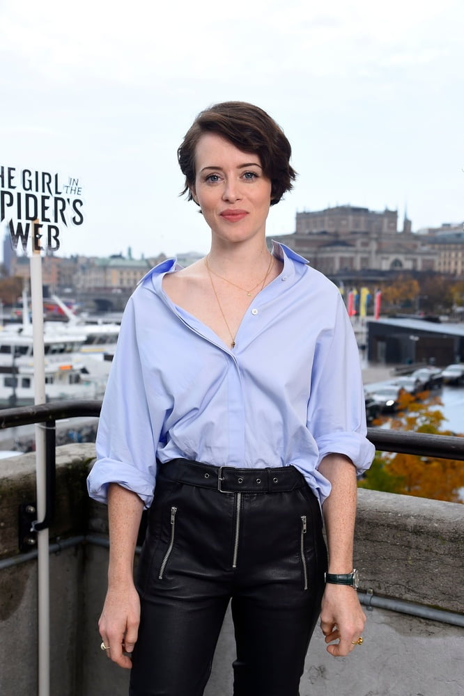 Claire Foy #91026819