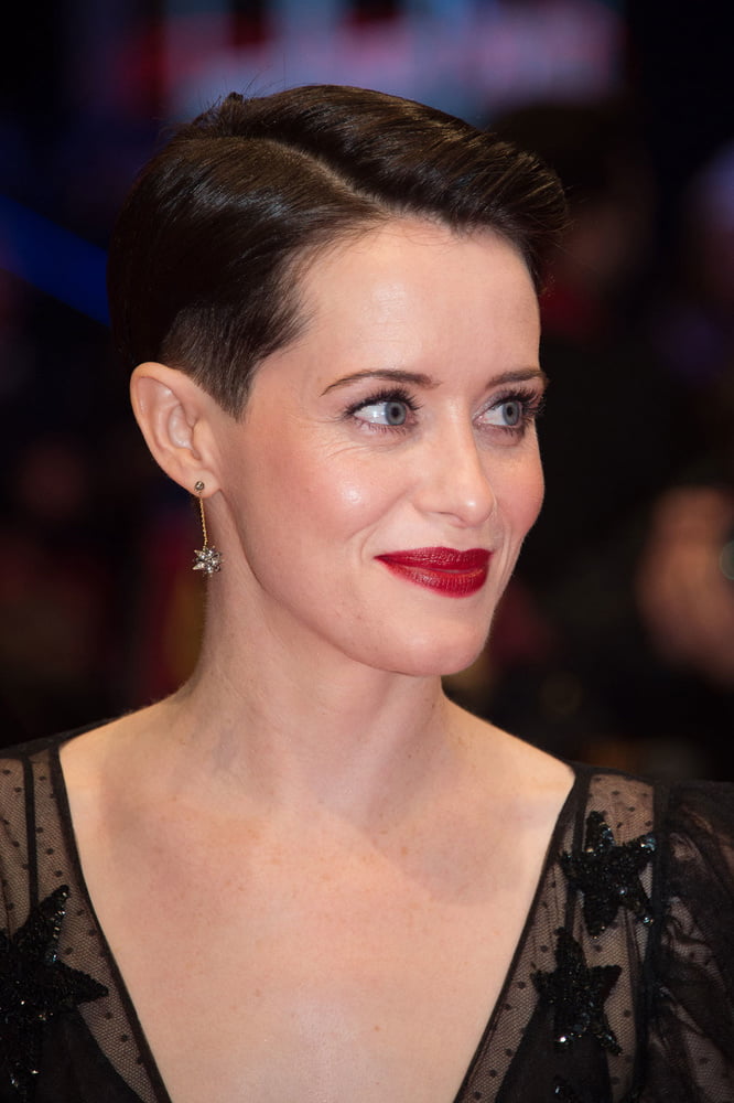 Claire foy
 #91026835