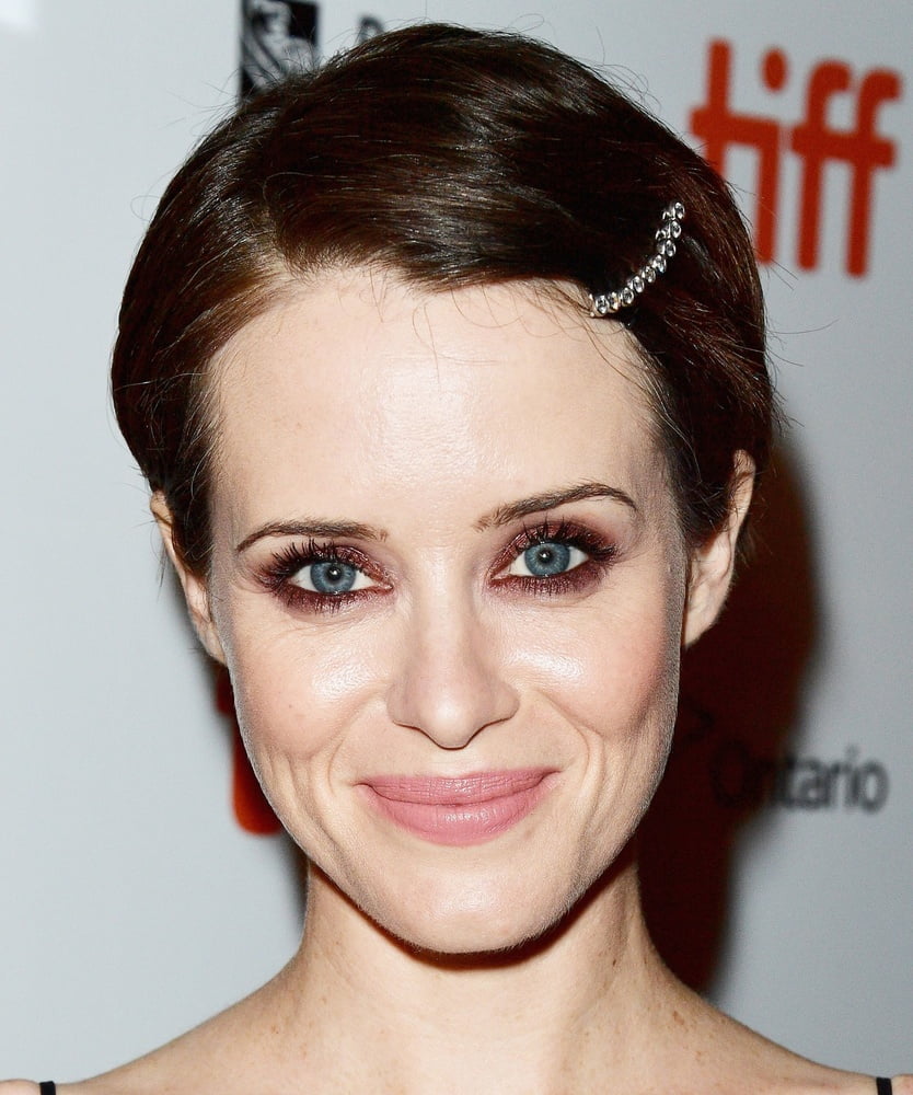 Claire Foy #91026843