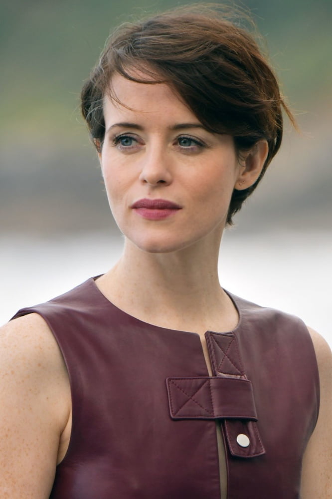 Claire foy
 #91026928