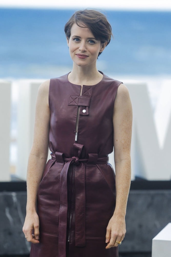 Claire foy
 #91026943