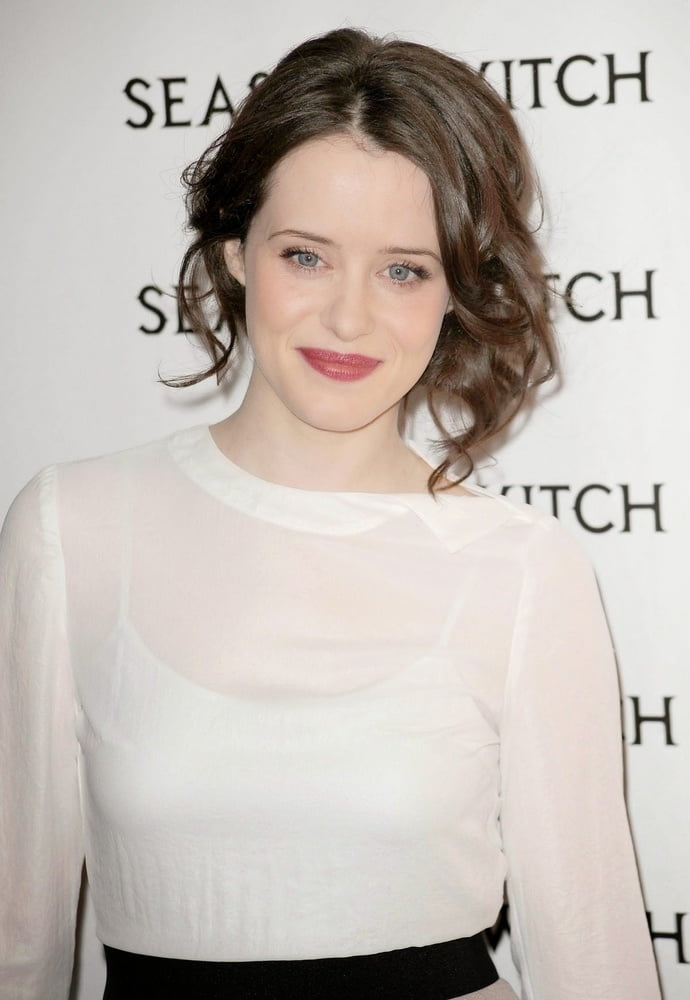 Claire Foy #91027005