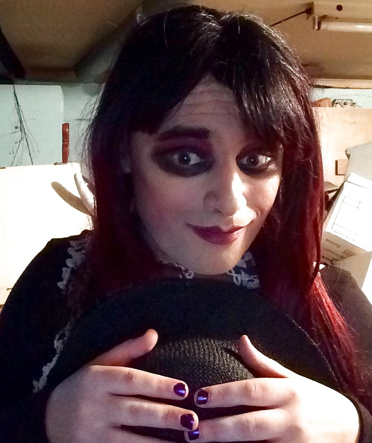 Clutter (goth tranny) #107299756