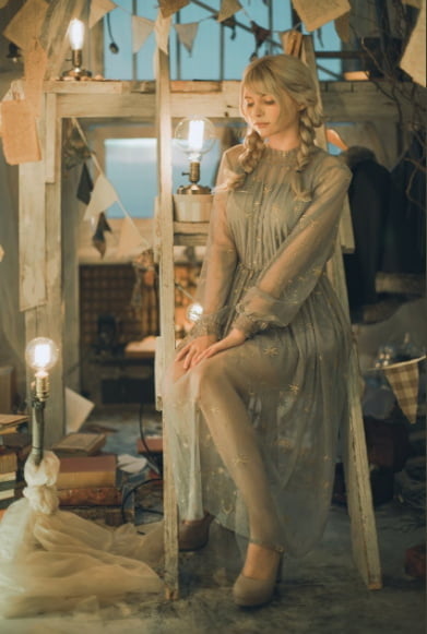 Gazing At Girls in Gauze #93500132