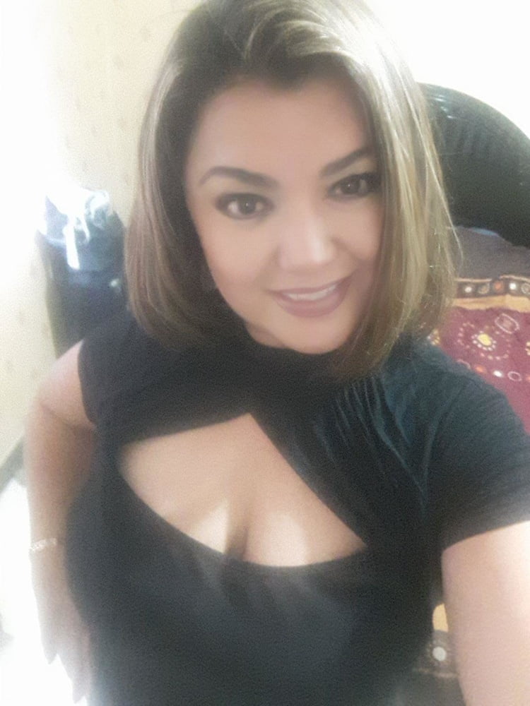 MILF looking for thick cocks to be fucked #96772656