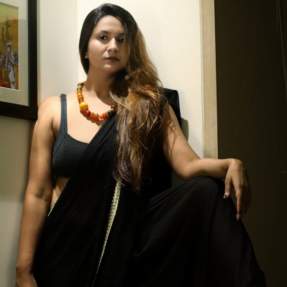 Pooja Joshi - Agent Mona #81222355