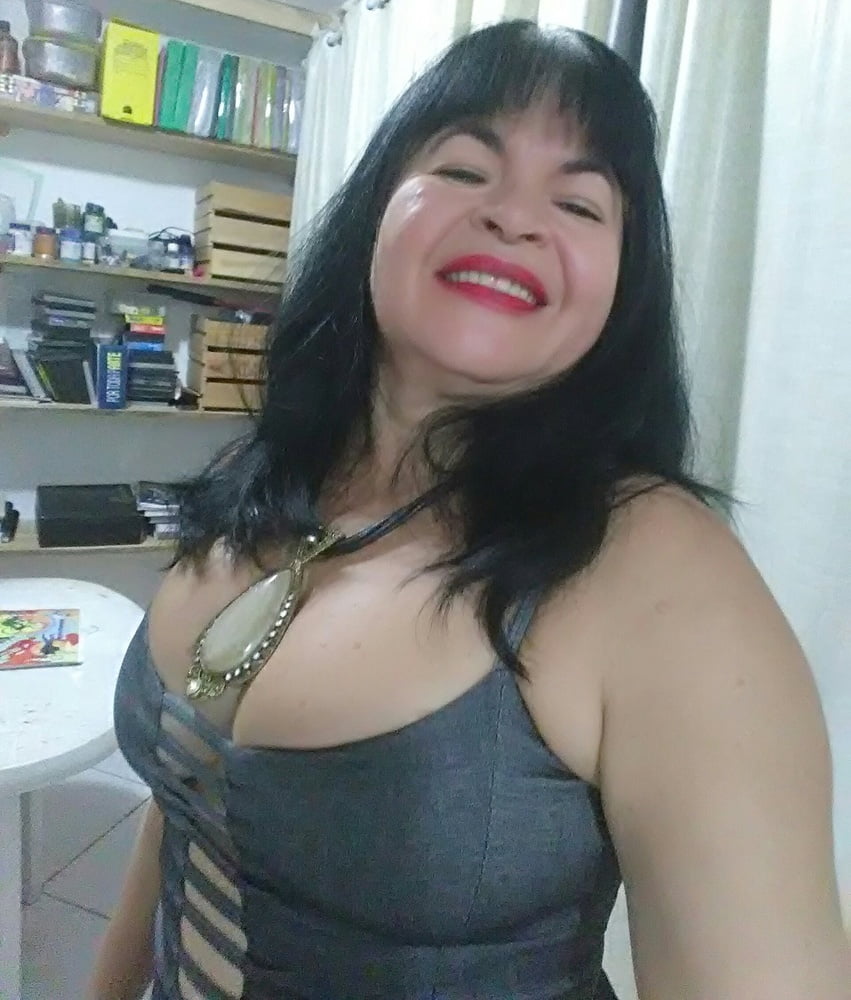 Valdelia de barros da rocha ... faceb
 #104045037