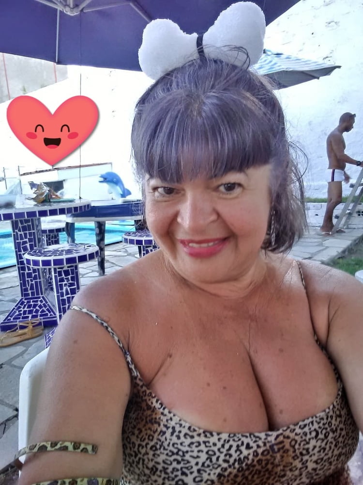 Valdelia de barros da rocha ... faceb
 #104045055