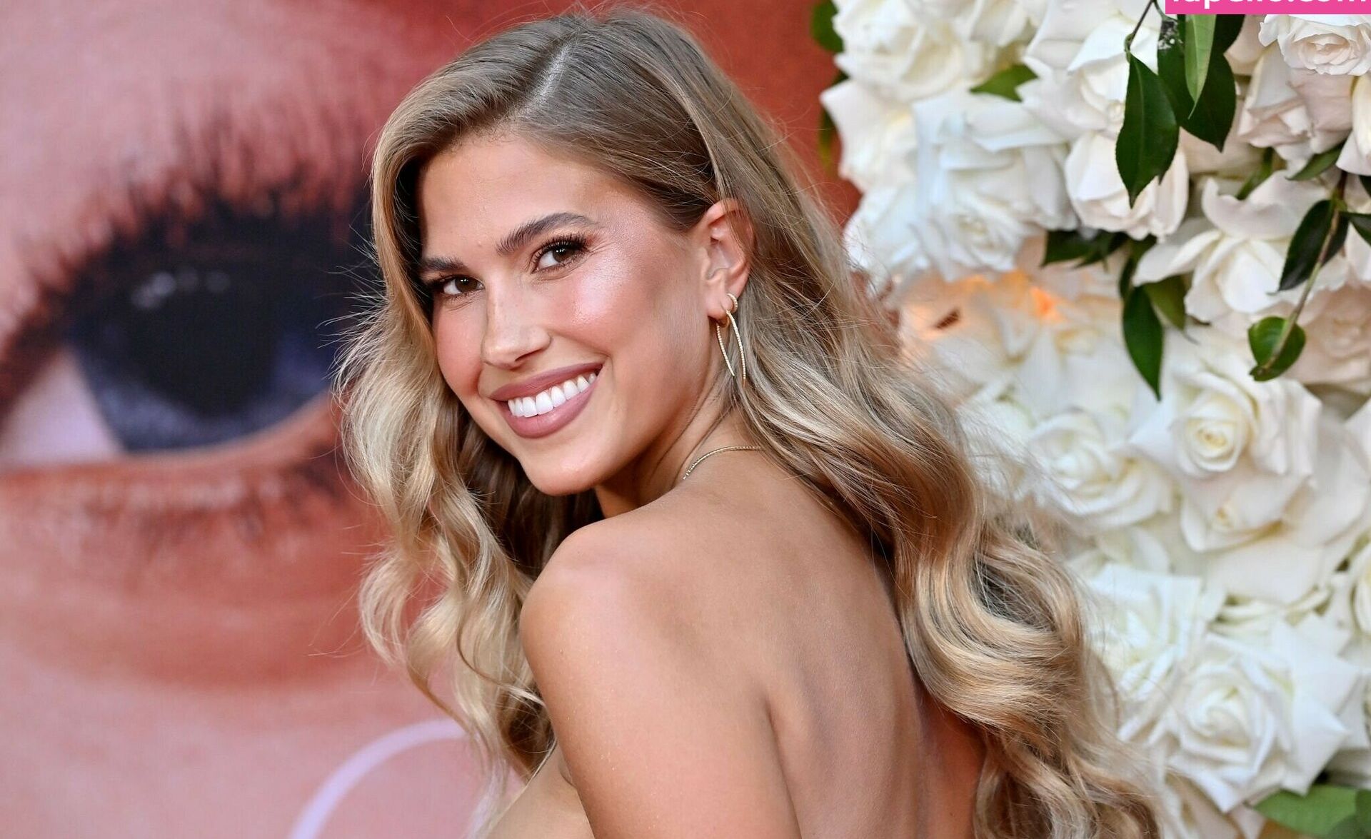 Kara Del Toro nuda #108017992