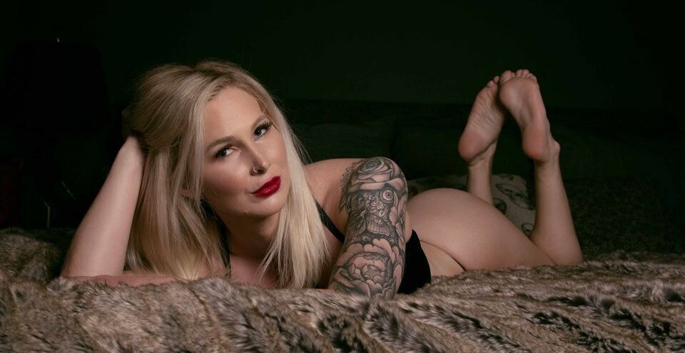 Goddess Amanda nude #108911555