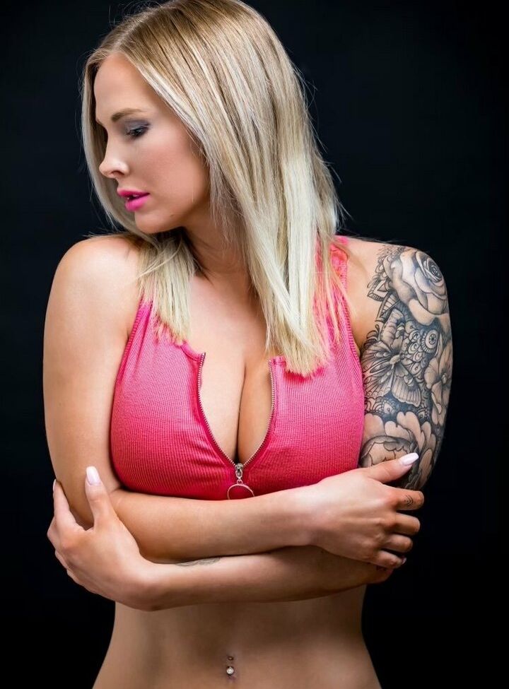 Goddess Amanda nude #108911567