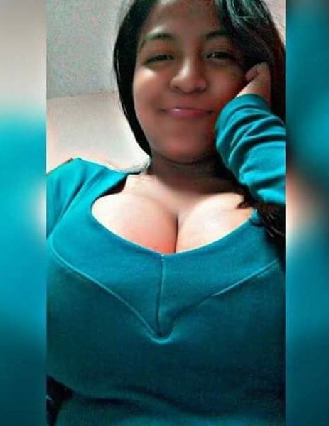 Pendejita tetona putipobre #88812858