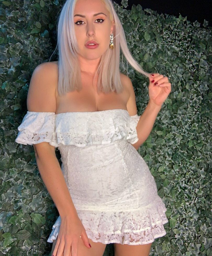 Jenny James desnuda #108908633