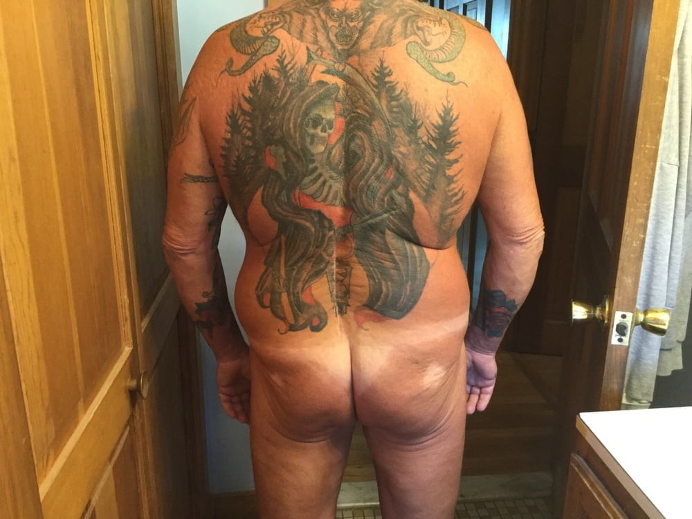 Tätowierter Schwanz
 #93195329