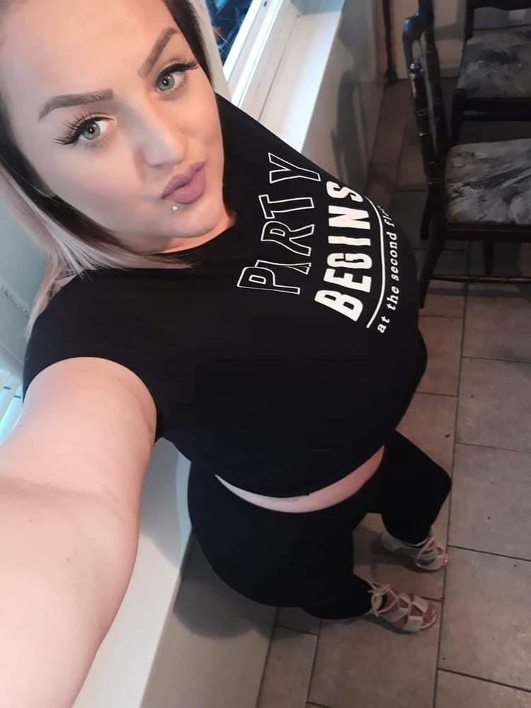 フィフィ
 #98040869