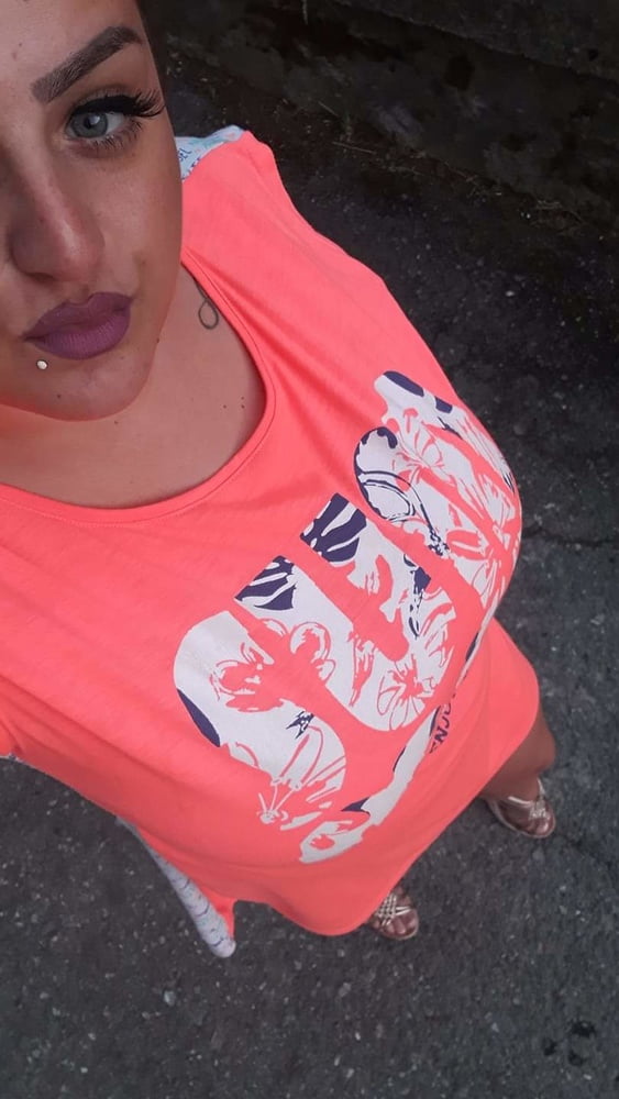 フィフィ
 #98040872