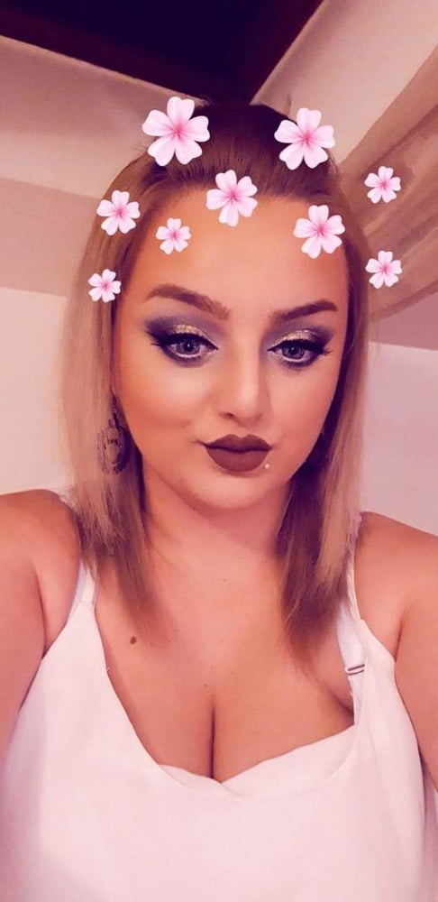 Fifi
 #98040893
