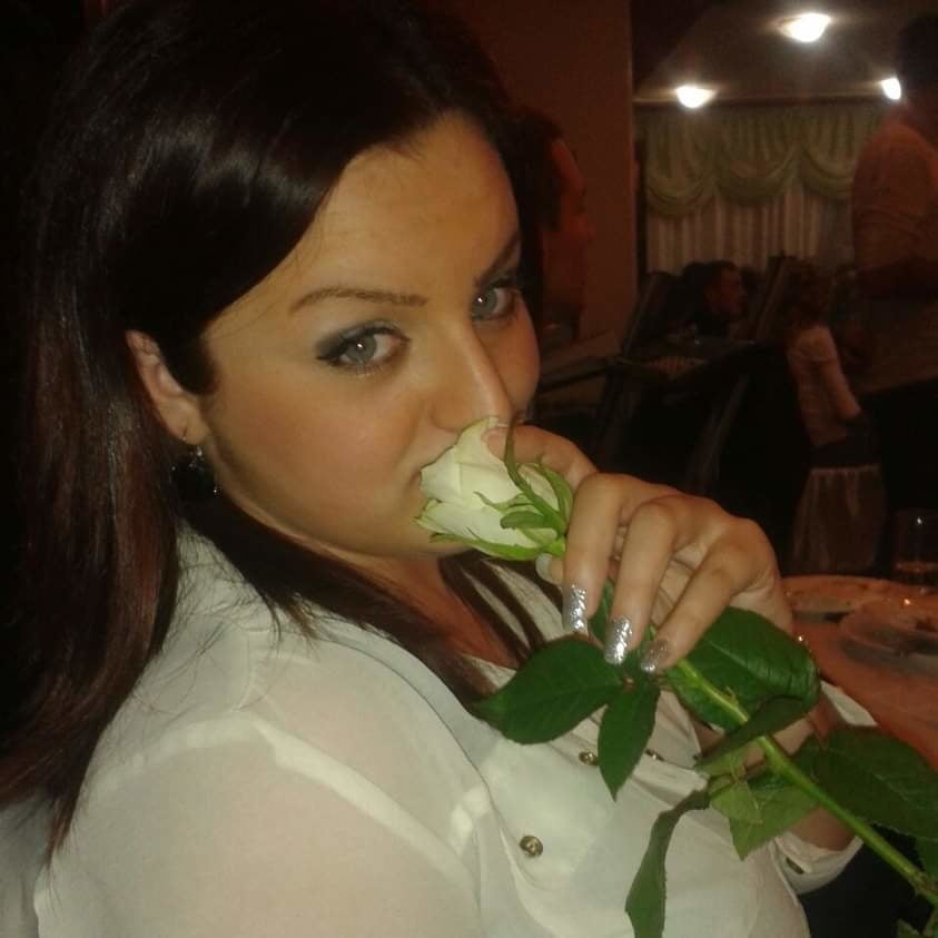 フィフィ
 #98040920