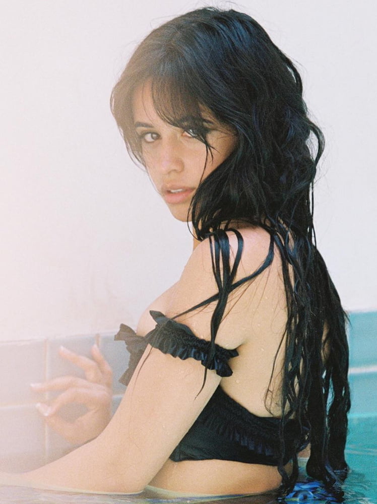 Camila cabello
 #89130699