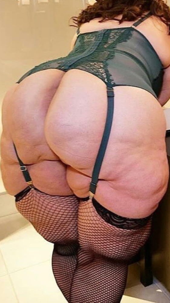 Asses I would bust a nut over #102133252