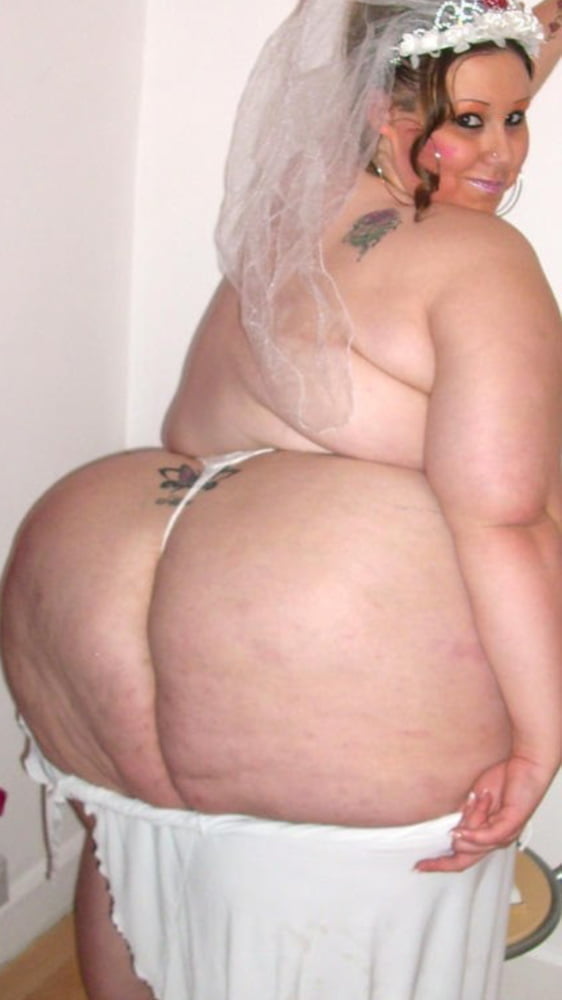 Asses I would bust a nut over #102133268