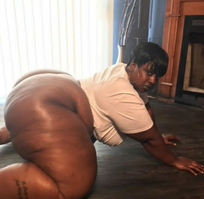 Big body chunky legged mega booty wide hip bbw pear chantel #100511707