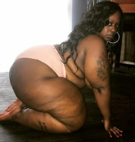Big body chunky legged mega booty wide hip bbw pear chantel #100511828