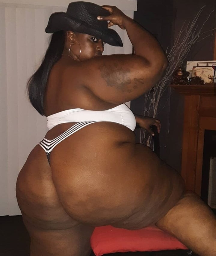 Big body chunky legged mega booty wide hip bbw pear chantel #100511945