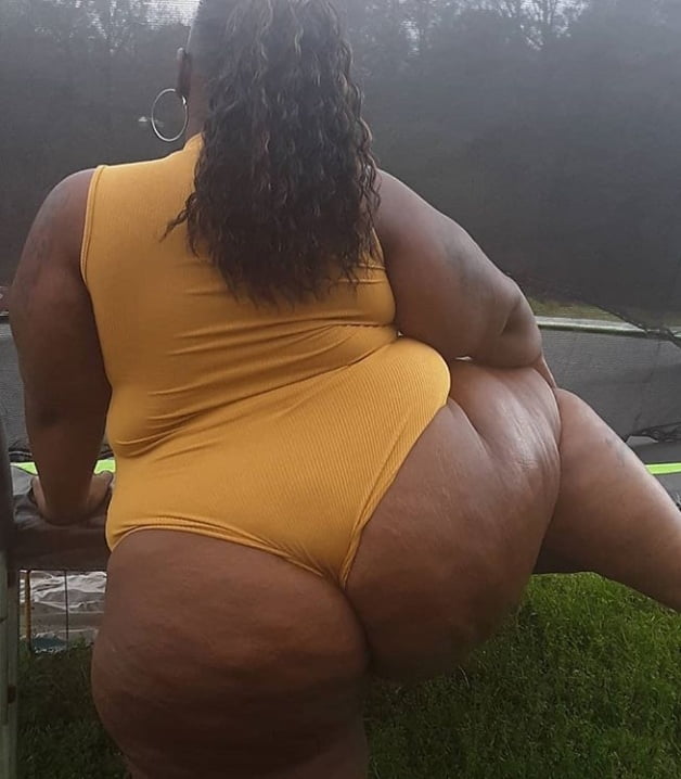 Big body chunky legged mega booty wide hip bbw pear chantel #100511992