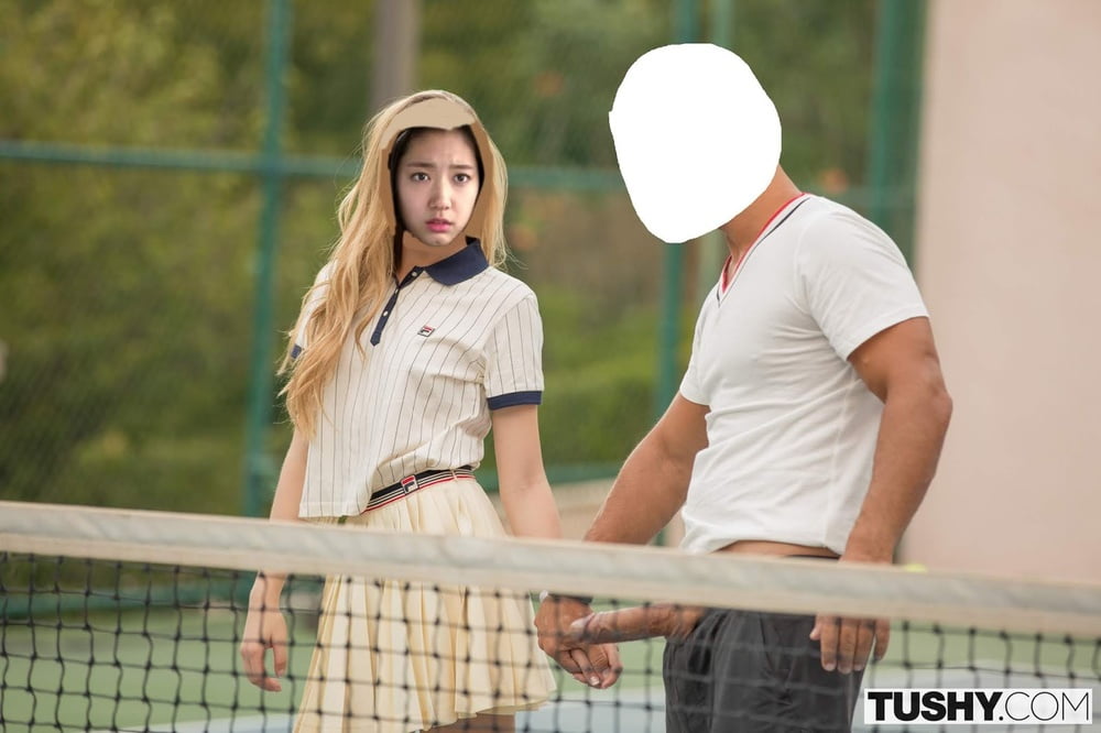 Park Shin-hye Lesson sex Gets in Tennis Stadium #102357240