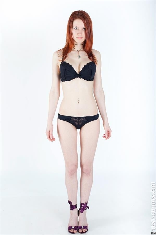 Sophie redhead bigtits babe nudo casting
 #89719968