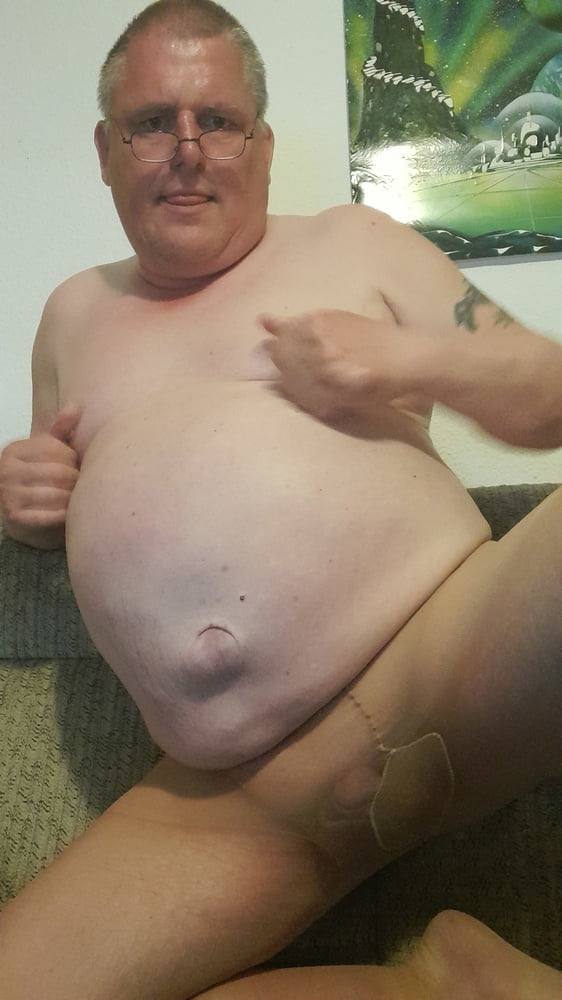 fat sau is naked #107031574