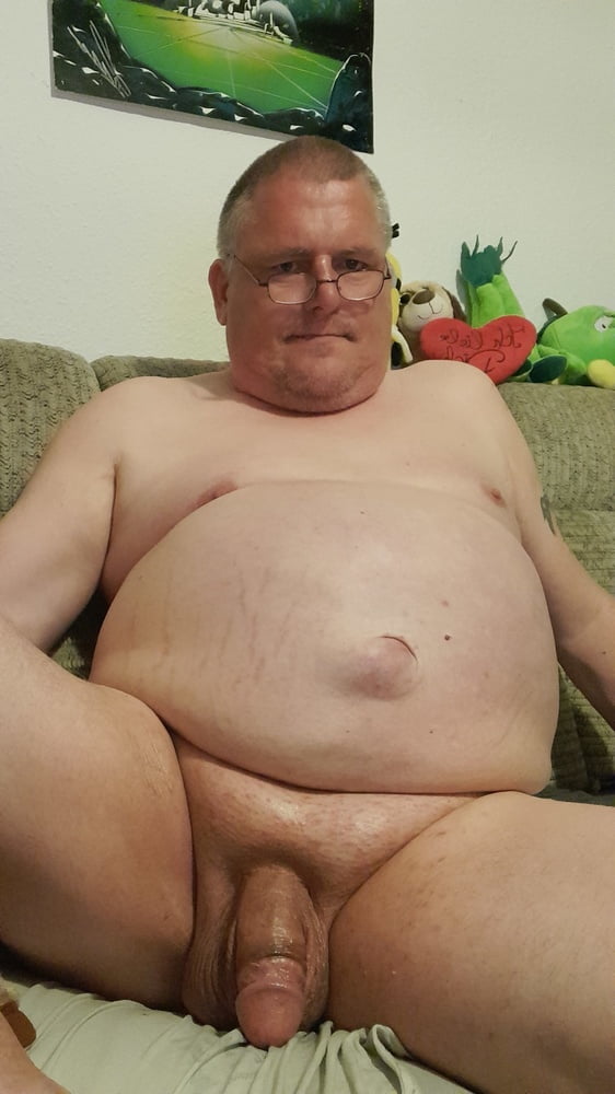 fat sau is naked #107031579