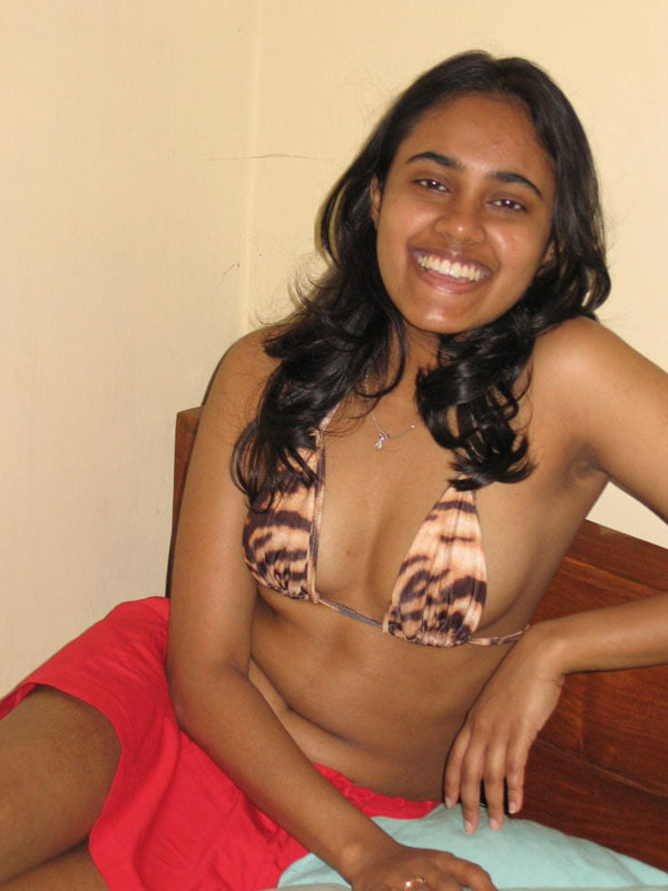 Srilankan university Nude Girl leek new 2020 #105775612