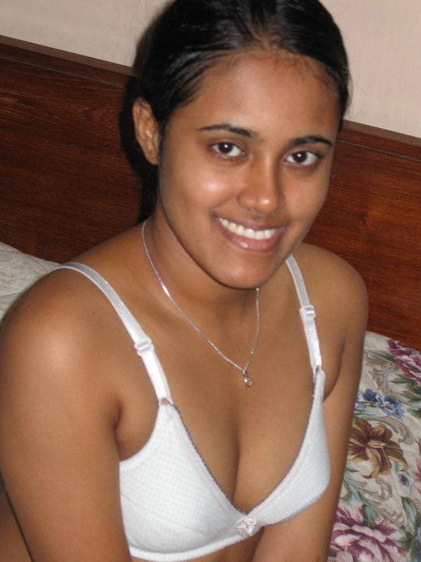 Srilankan university Nude Girl leek new 2020 #105775615