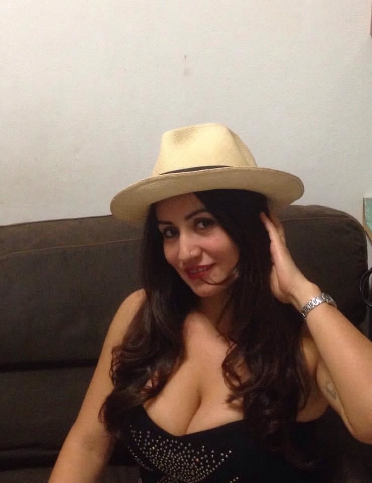 Mafer, a beautiful and fucking wife, to cum on her precious #98172267