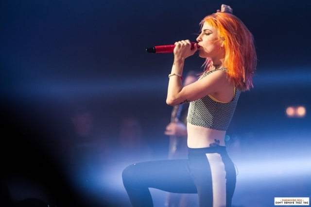 Hayley williams mi dà momenti difficili!
 #104968635