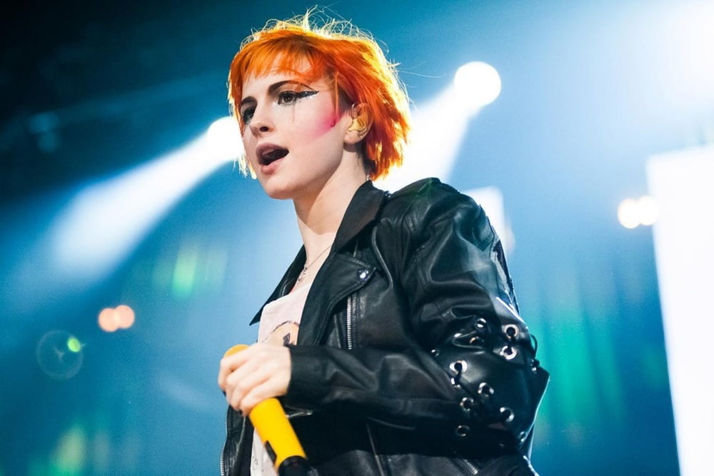 Hayley williams me donne du fil à retordre !
 #104968638