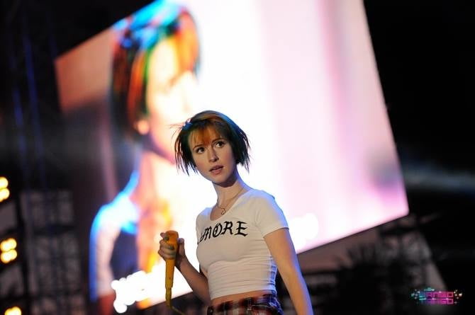 Hayley Williams gives me hard times! #104968702