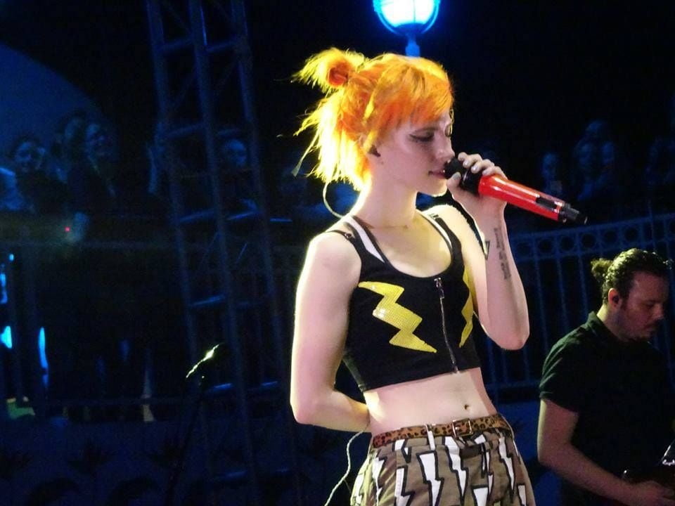 Hayley williams mi dà momenti difficili!
 #104968726