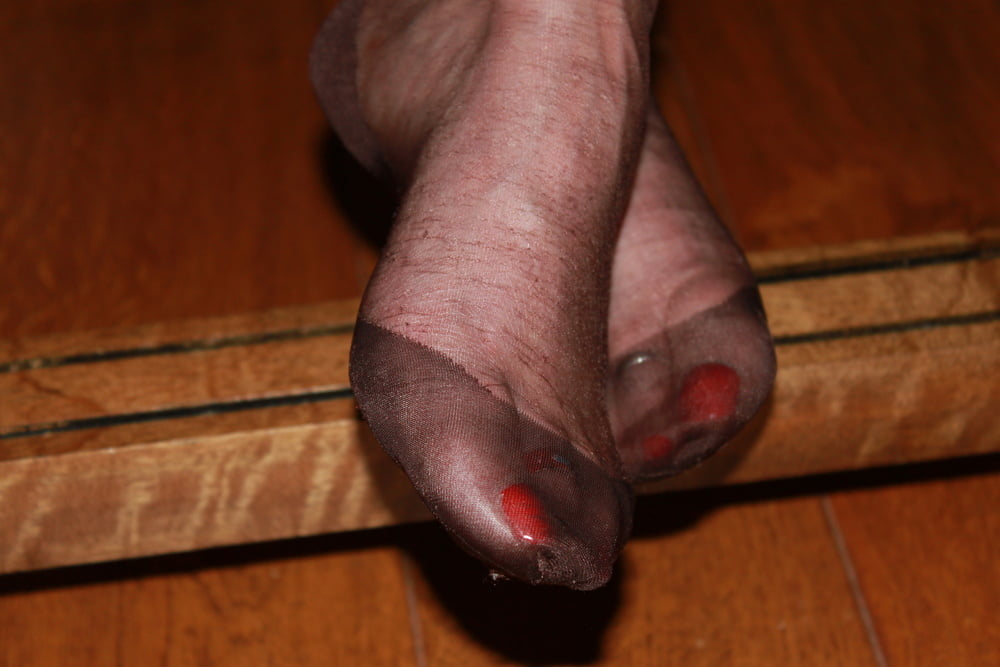 Toes in close up #98506121