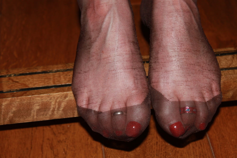Dedos de los pies en primer plano
 #98506130