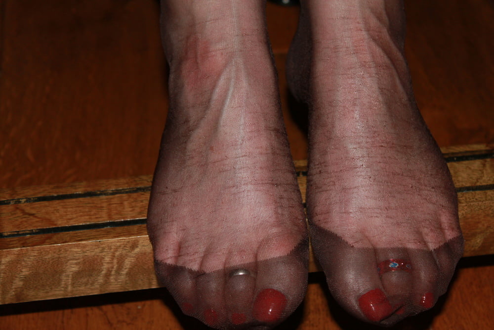 Dedos de los pies en primer plano
 #98506134