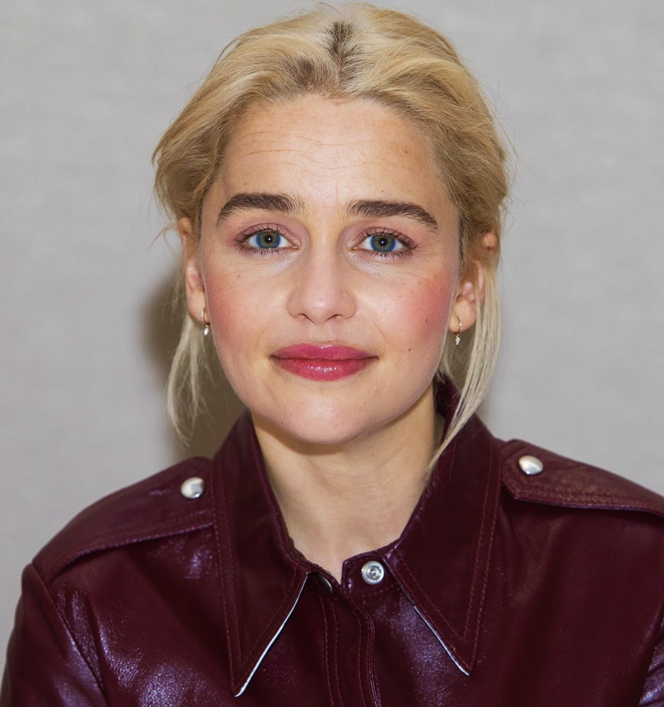 Emilia clarke in forma come cazzo 2
 #92240451