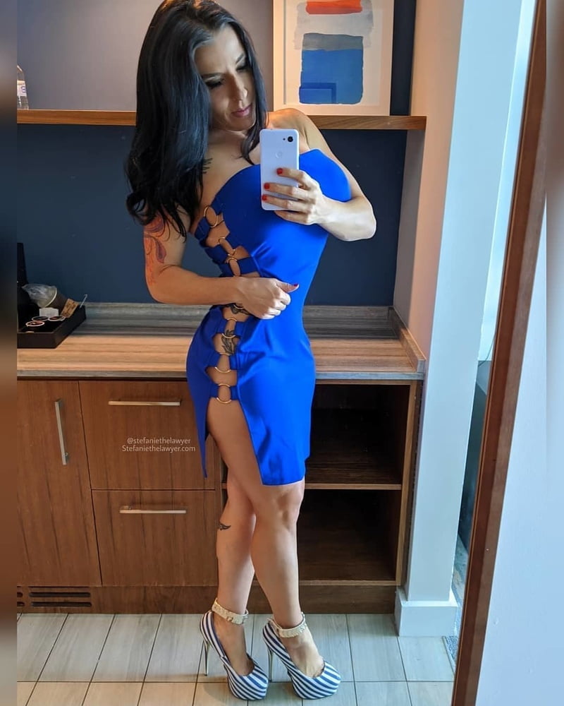 Le queda bien ese vestido
 #82167786