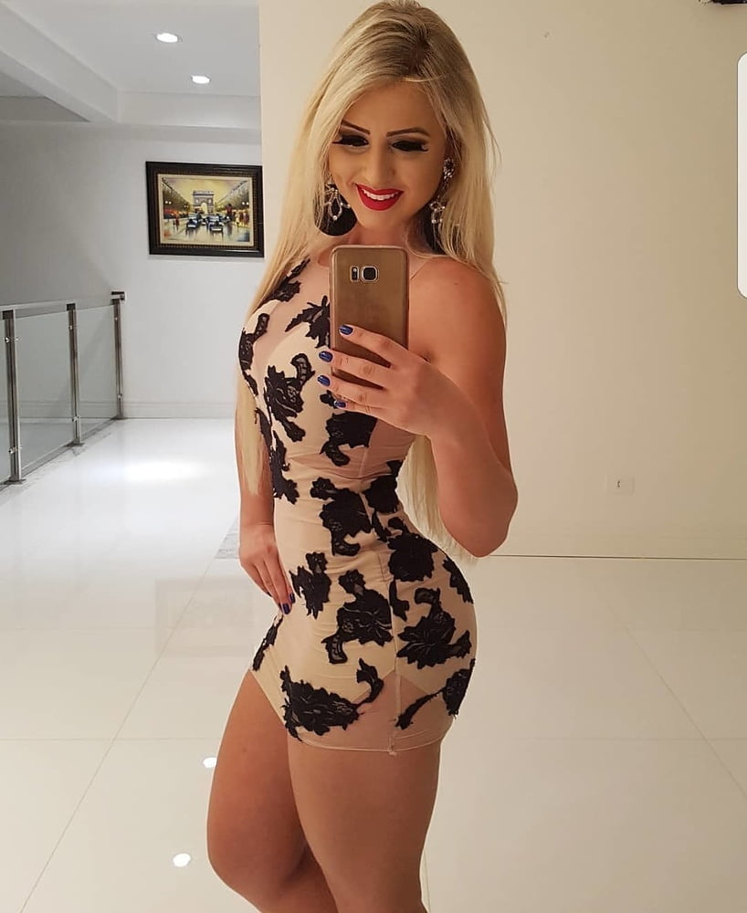 Le queda bien ese vestido
 #82167954